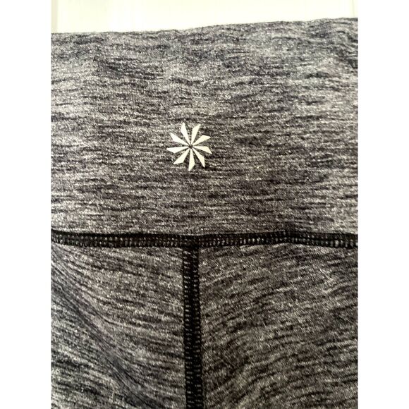 Athleta Size S Ankle Cropped Leggings Heather Gray Athleisure Made in Sri Lanka - Picture 4 of 5